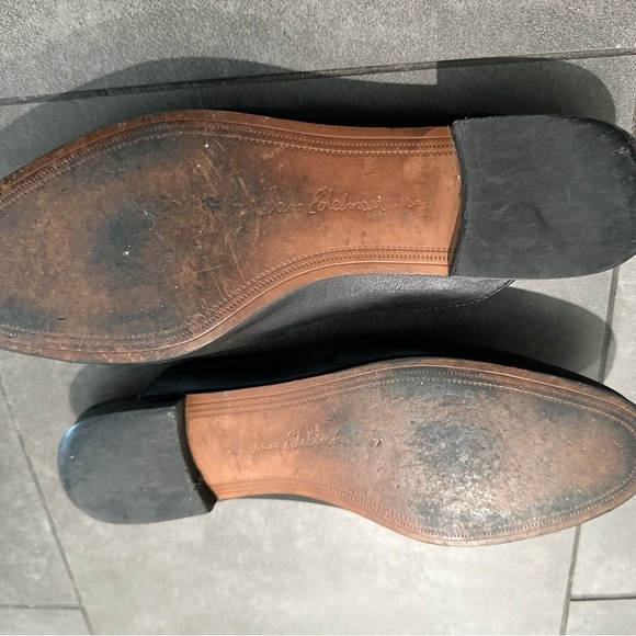 Men's Black Leather Loafers with Gold Accent - Picture 8 of 12